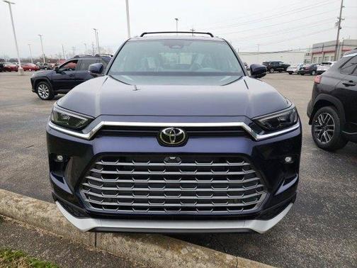 2026 Toyota Highlander 