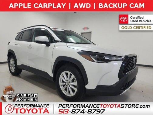 2024 Toyota Corolla Cross LE