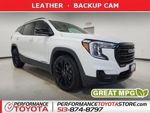 2022 GMC Terrain SLT