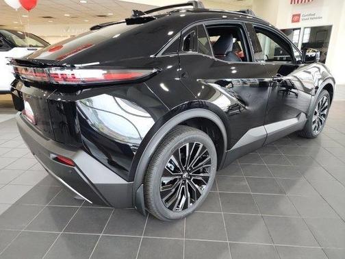 Midnight Black Metallic 2026 Toyota C-HR XSE