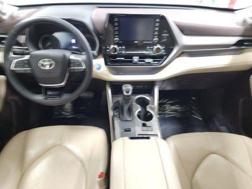 2020 Toyota Highlander Hybrid Limited
