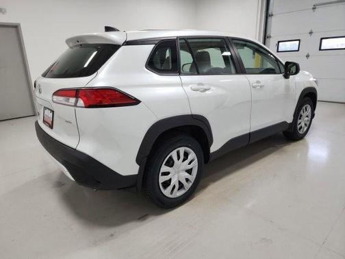 Wind Chill Pearl 2023 Toyota Corolla Cross L