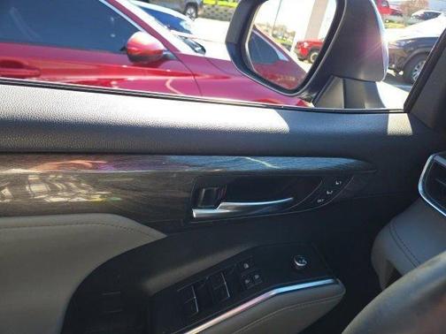 2022 Toyota Highlander Limited