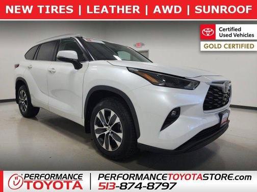 2022 Toyota Highlander XLE