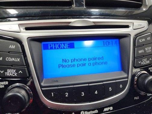 2013 Hyundai Accent SE
