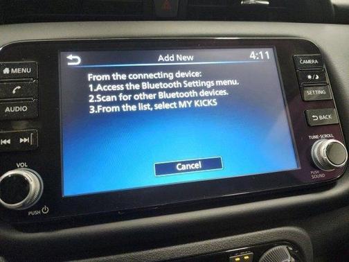 2024 Nissan Kicks SR