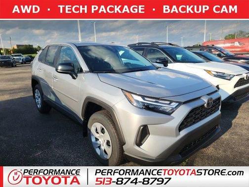 2025 Toyota RAV4 LE