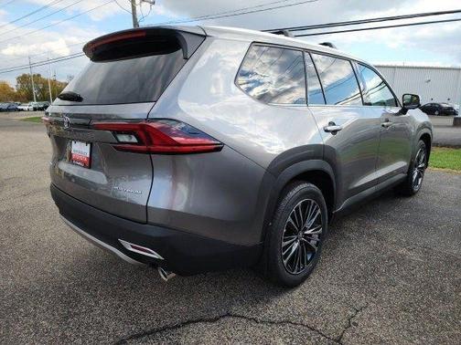 2026 Toyota Highlander 