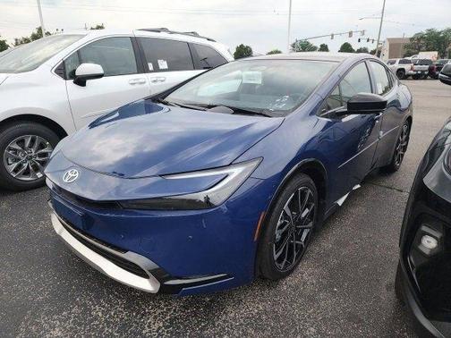 2025 Toyota Prius Plug-In Hybrid XSE Premium