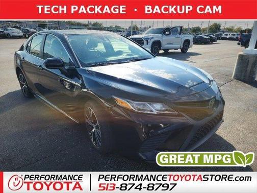 2019 Toyota Camry SE