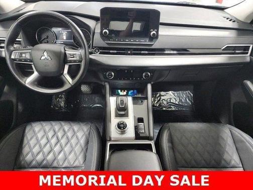 2022 Mitsubishi Outlander SEL