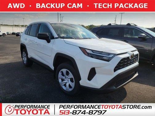 2025 Toyota RAV4 LE