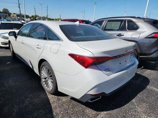 2022 Toyota Avalon Limited
