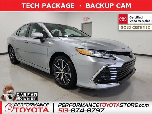 2023 Toyota Camry Hybrid XLE