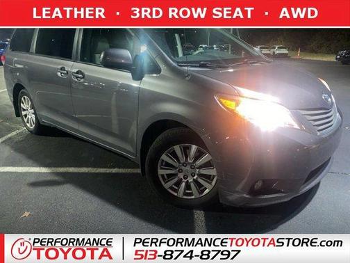 2011 Toyota Sienna XLE