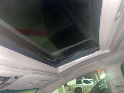 2011 Toyota Sienna XLE