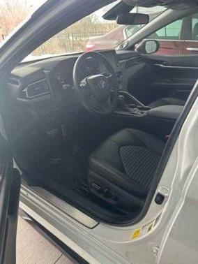 Wind Chill Pearl / Midnight Black Metallic 2022 Toyota Camry XSE V6