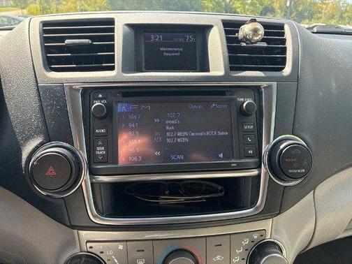 2013 Toyota Highlander 