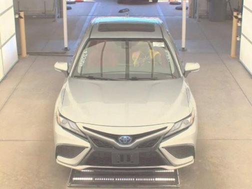 2022 Toyota Camry Hybrid XSE
