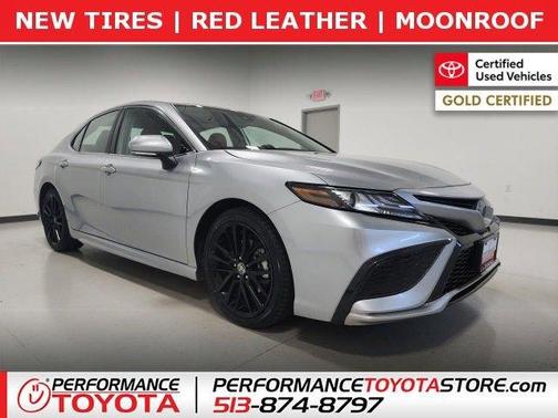 2022 Toyota Camry Hybrid XSE