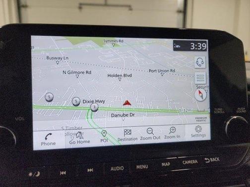 2023 Nissan Pathfinder SL