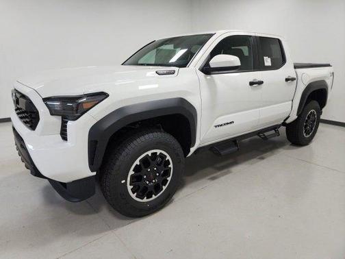 2025 Toyota Tacoma Hybrid TRD Off Road