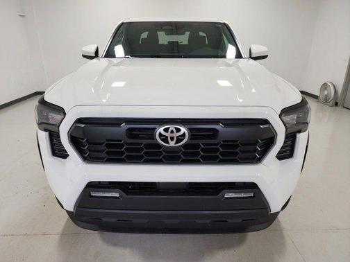 2025 Toyota Tacoma Hybrid TRD Off Road
