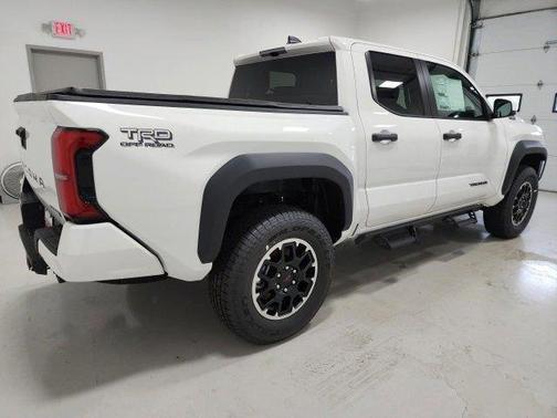 2025 Toyota Tacoma Hybrid TRD Off Road