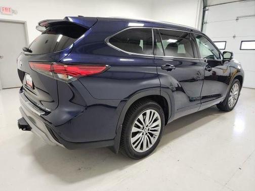 Blueprint 2022 Toyota Highlander Platinum