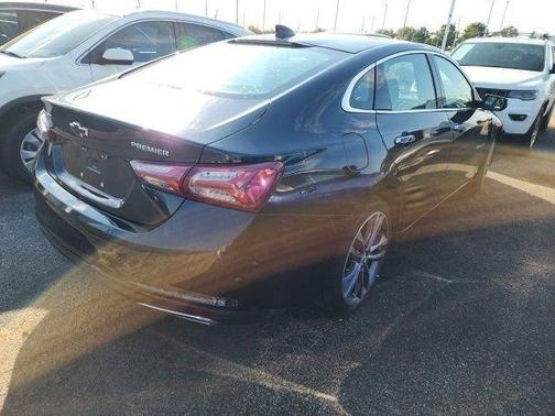 2022 Chevrolet Malibu Premier