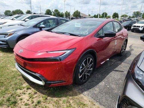 2025 Toyota Prius Plug-In Hybrid XSE Premium