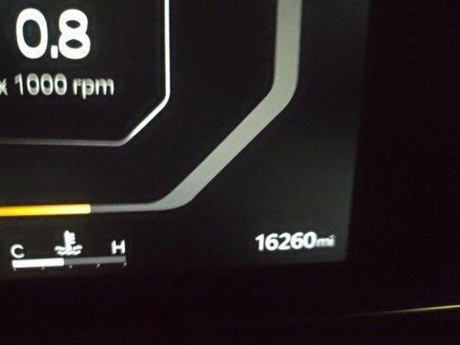 2025 Kia Carnival SX