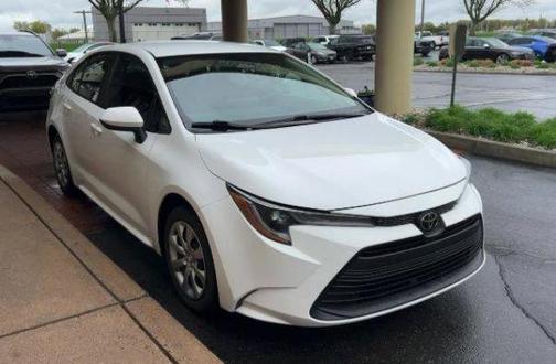 Ice 2024 Toyota Corolla LE