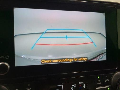 Wind Chill Pearl 2023 Toyota Highlander XLE