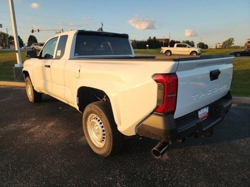 2025 Toyota Tacoma SR