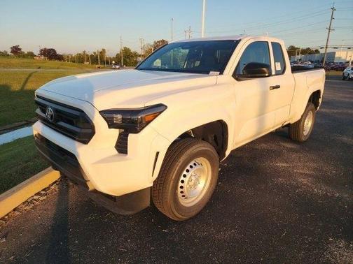 2025 Toyota Tacoma SR