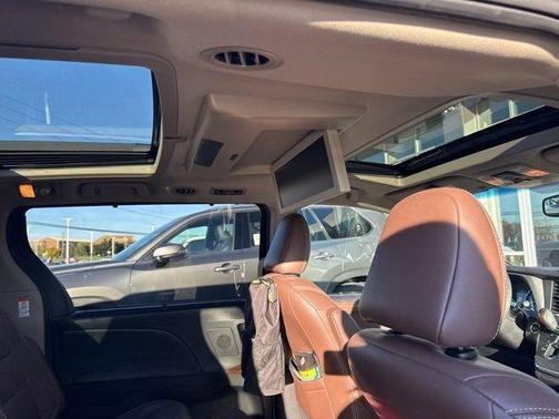 2015 Toyota Sienna Limited Premium