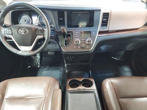 2015 Toyota Sienna Limited Premium