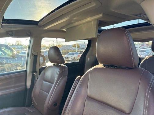 2015 Toyota Sienna Limited Premium