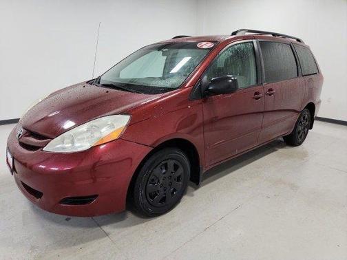 2010 Toyota Sienna LE