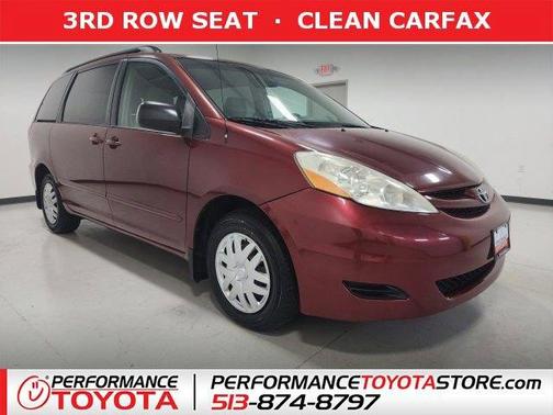 2010 Toyota Sienna LE