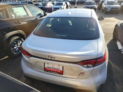 2026 Toyota Corolla Hybrid SE