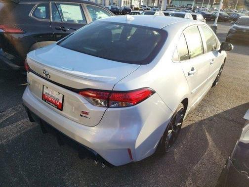 2026 Toyota Corolla Hybrid SE