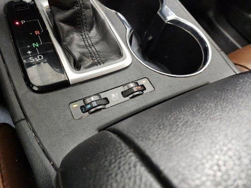2019 Toyota Highlander Limited Platinum
