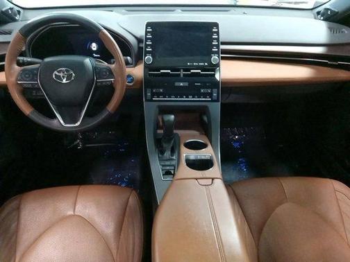 2019 Toyota Avalon XLE