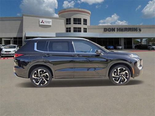 2022 Mitsubishi Outlander SEL