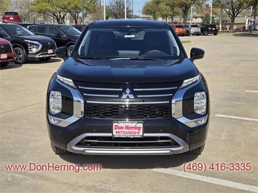 2025 Mitsubishi Outlander SE