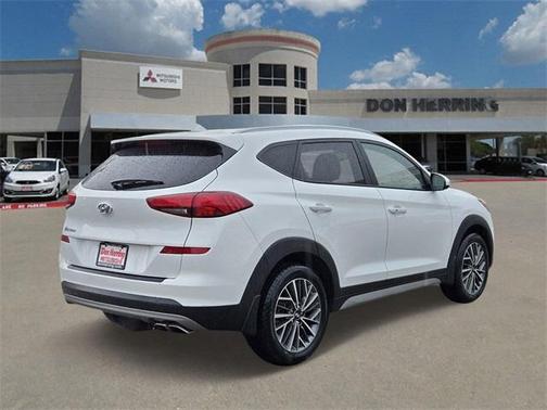 2021 Hyundai TUCSON SEL