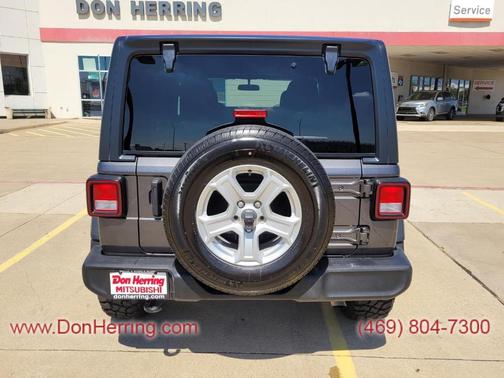 2022 Jeep Wrangler Unlimited Sport