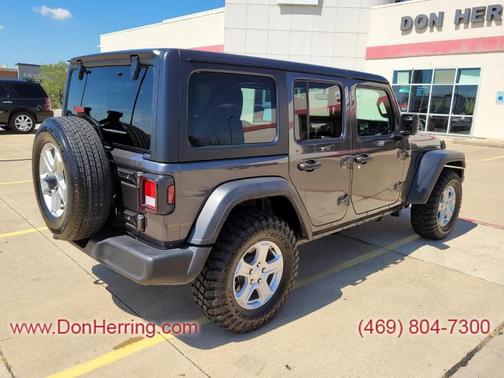 2022 Jeep Wrangler Unlimited Sport